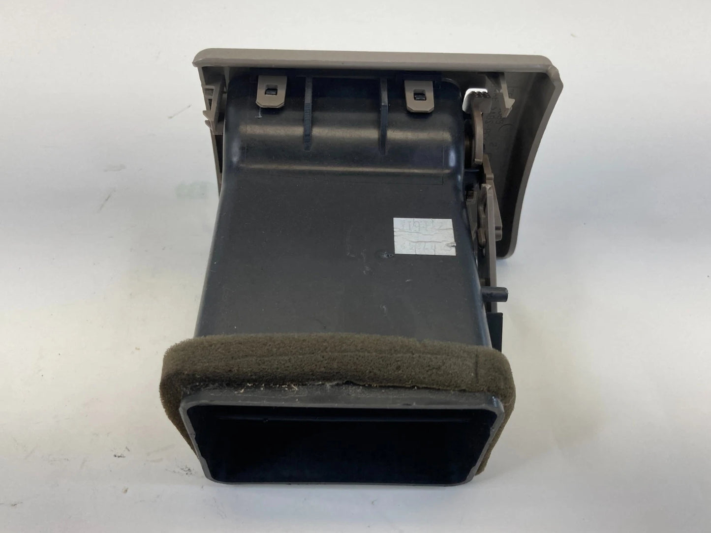 2002 03 04 2005 Ford Explorer Dash Left Driver Side AC Air Vent Duct OEM