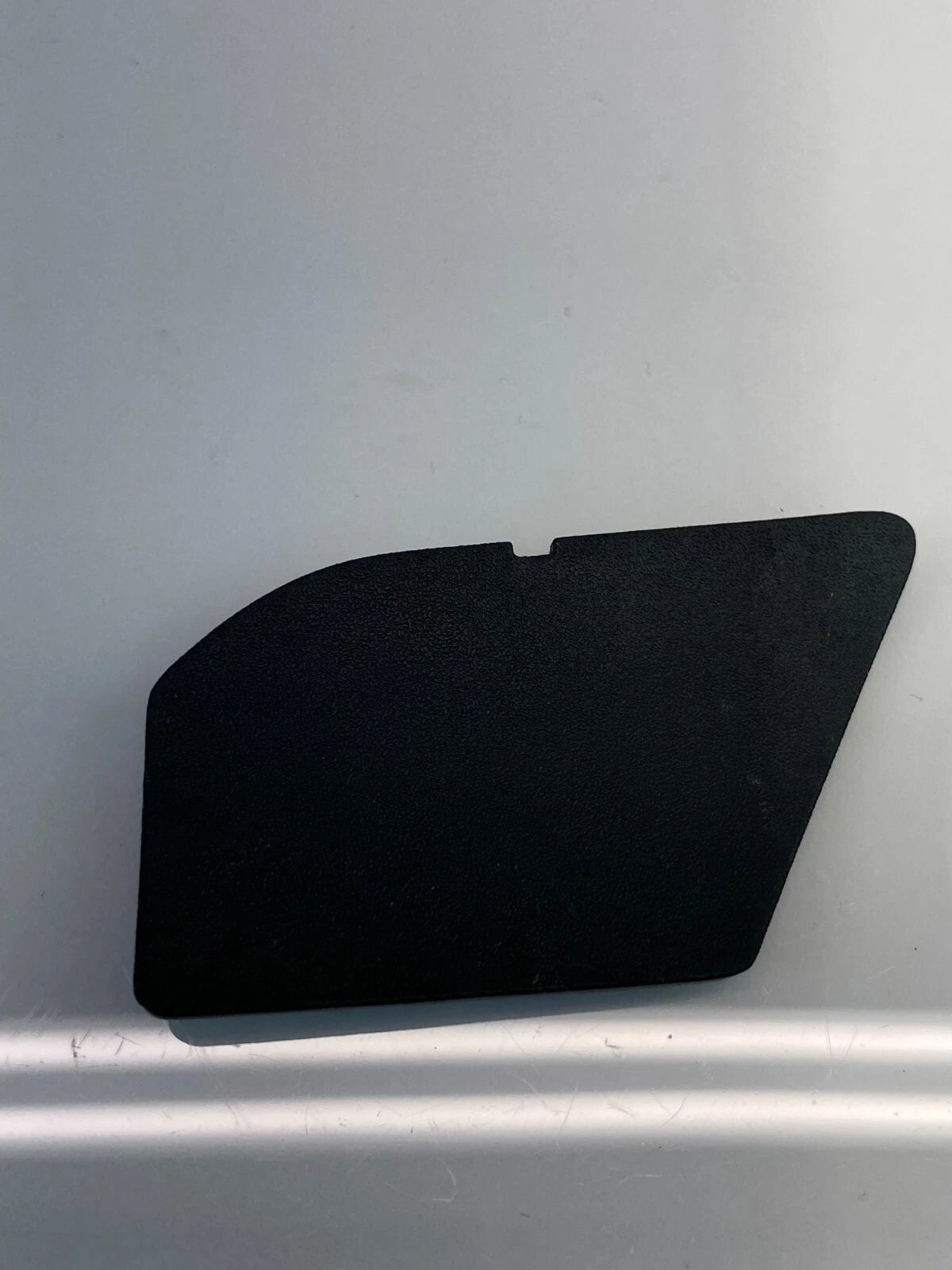 2009-2012 CHEVROLET TRAVERSE REAR LEFT DOOR HANDLE COVER BEZEL TRIM 15948056 OEM