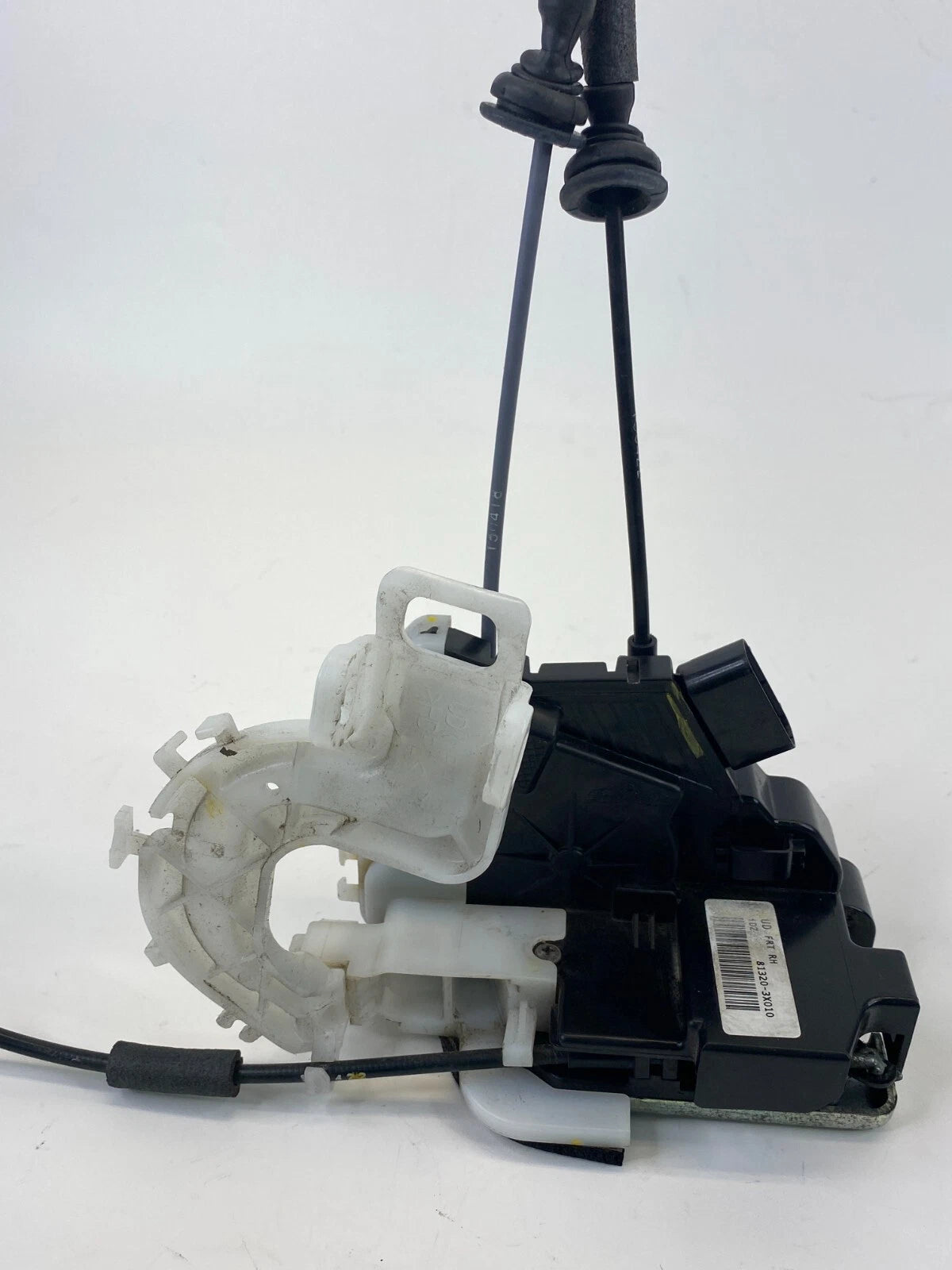 11-16 HYUNDAI ELANTRA SEDAN FRONT RIGHT DOOR LOCK LATCH ACTUATOR OEM 813203X010