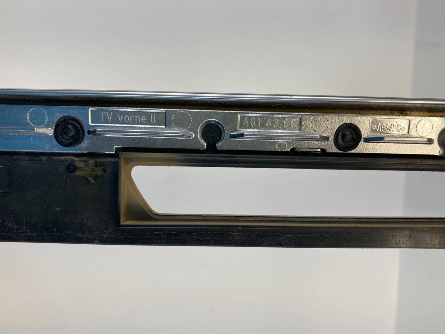 2006-2011 AUDI A6 FRONT LEFT SIDE DOOR TRIM PANEL GARNISH MOLDING 4F0-867-409F