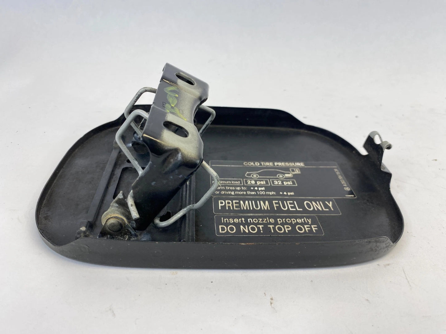 2001-2005 MERCEDES C240 C320 FUEL FILLER CAP GAS DOOR LID COVER OEM A2035841539