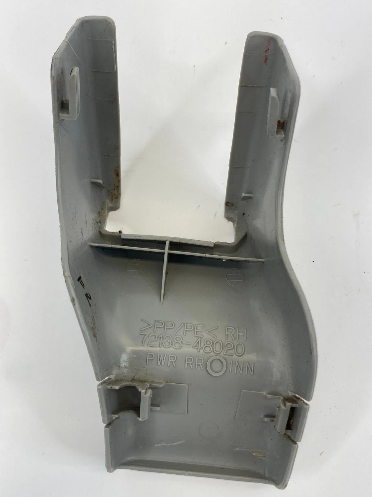 2006-2008 LEXUS RX400H RIGHT SEAT TRACK REAR INNER COVER TRIM CAP 72138-48020