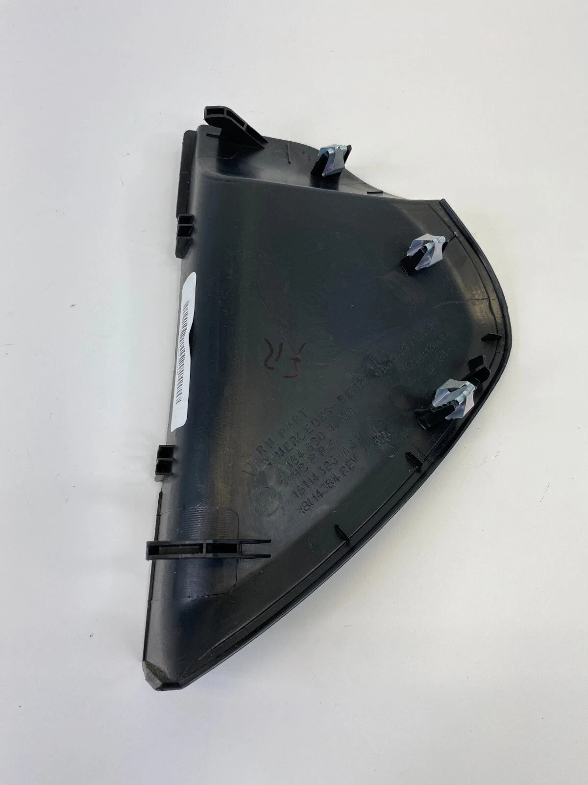 2006-2011 MERCEDES-BENZ ML 350 DASH RIGHT SIDE END CAP TRIM COVER A1646800439