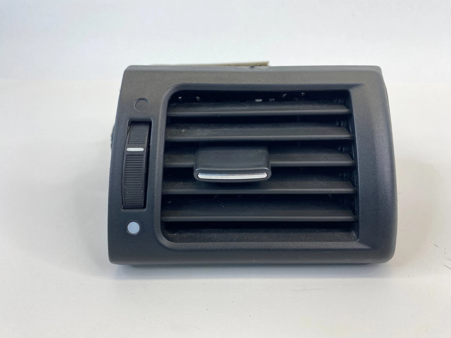 2005-2010 HONDA ODYSSEY DASH RIGHT AC AIR VENT GRILLE OUTER 77610-SHJ-A0-21 OEM