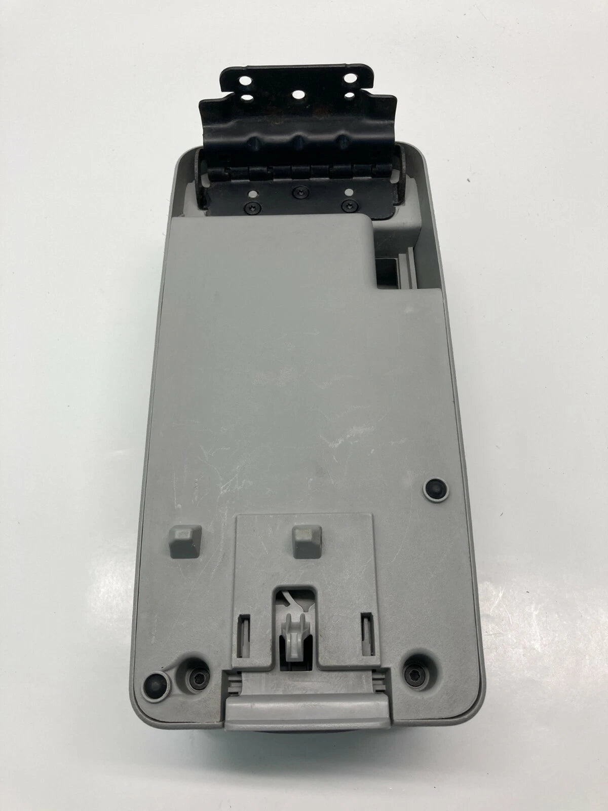 2006 2007 2008 2009 2010 CHRYSLER PT CRUISER CENTER CONSOLE ARMREST COMPARTMENT