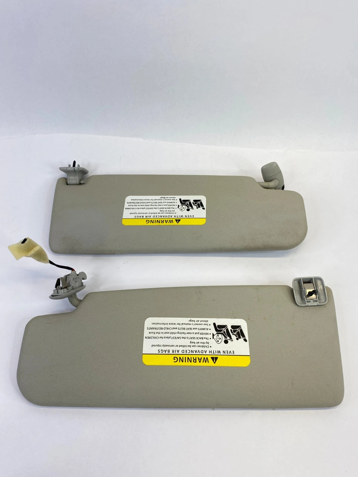 2011-2018 VOLKSWAGEN JETTA DRIVER & PASSENGER SUNVISOR SUN VISOR PAIR SET OEM