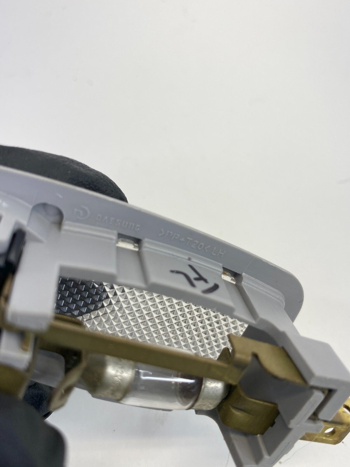 2013-2017 Hyundai Elantra GT Front Left Vanity Light Lamp Sunvisor 92891-3SXXX