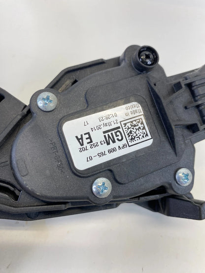 2011-2015 CHEVROLET CRUZE ACCELERATOR GAS PEDAL W/ POSITION SENSOR 13252702 OEM