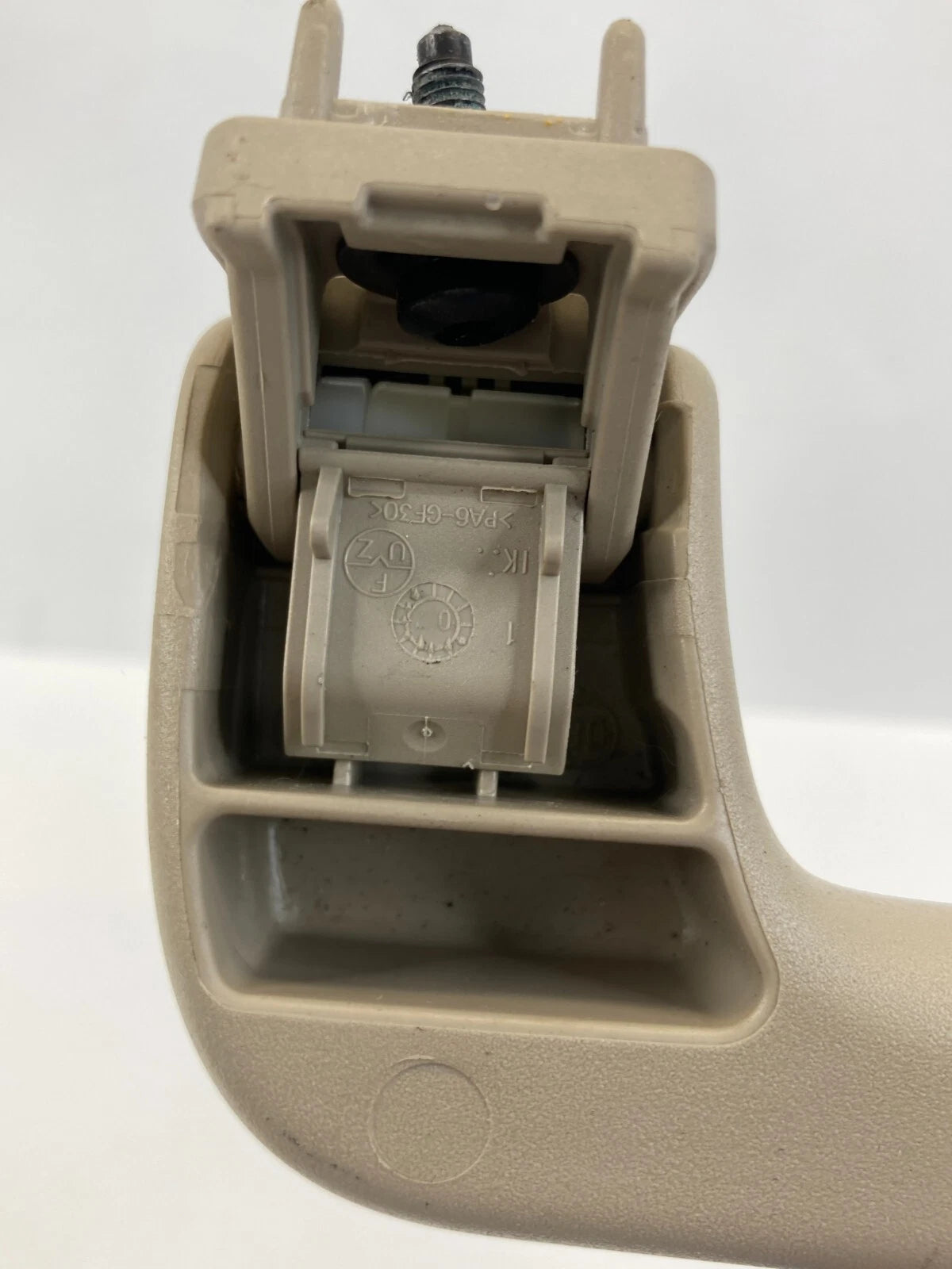 2005 06 07 2008 AUDI A6 FRONT LEFT DRIVER ROOF INNER GRAB GRIP ASSIST HANDLE OEM