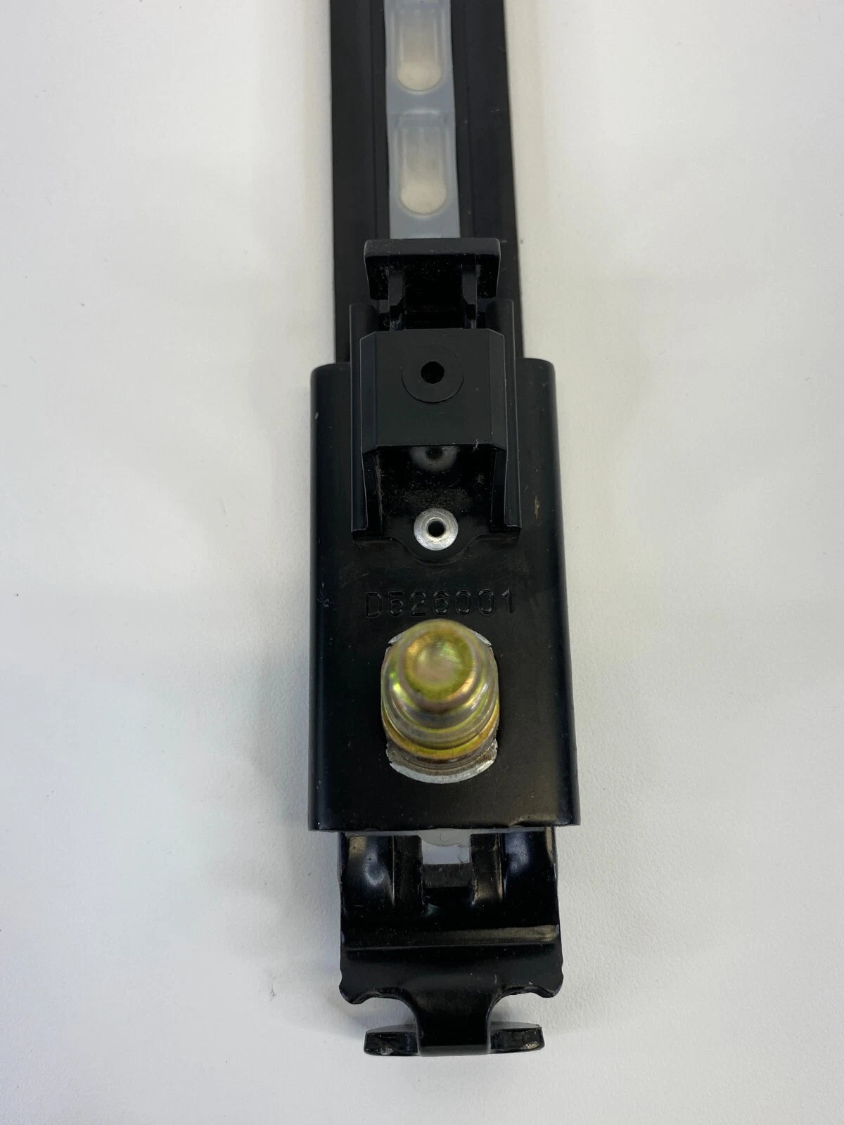 02 03 LEXUS ES300 04-06 ES330 LEFT SIDE SEAT BELT HEIGHT ADJUSTER D526001 OEM