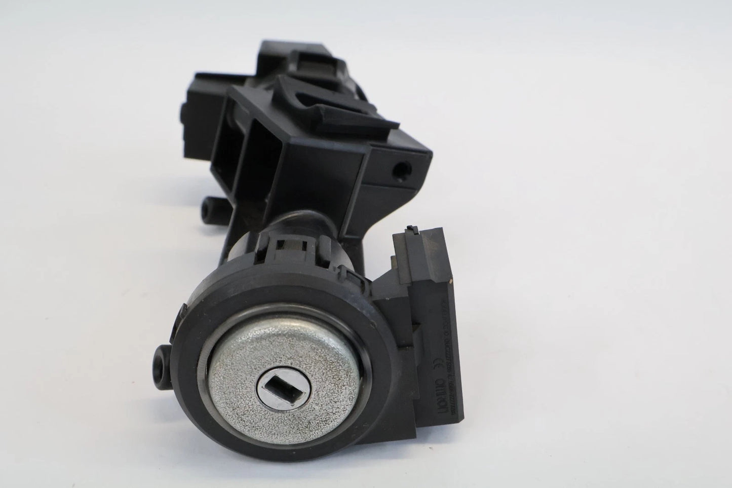 2012-2018 Ford Focus 2.0L A/T IGNITION SWITCH LOCK CYLINDER W/ KEY BV6N-3F642