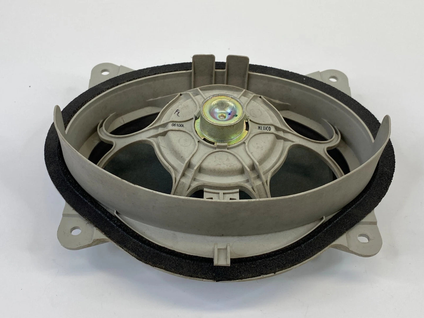 2005 2006 TOYOTA TACOMA FRONT LEFT DRIVER DOOR SPEAKER AUDIO 86160-04080 OEM