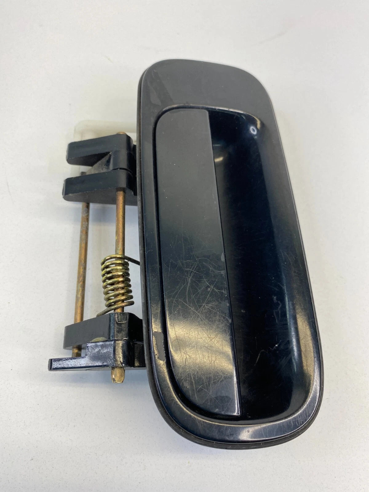 1992-1996 TOYOTA CAMRY REAR LEFT SIDE EXTERIOR DOOR HANDLE ASSEMBLY 69224-32021
