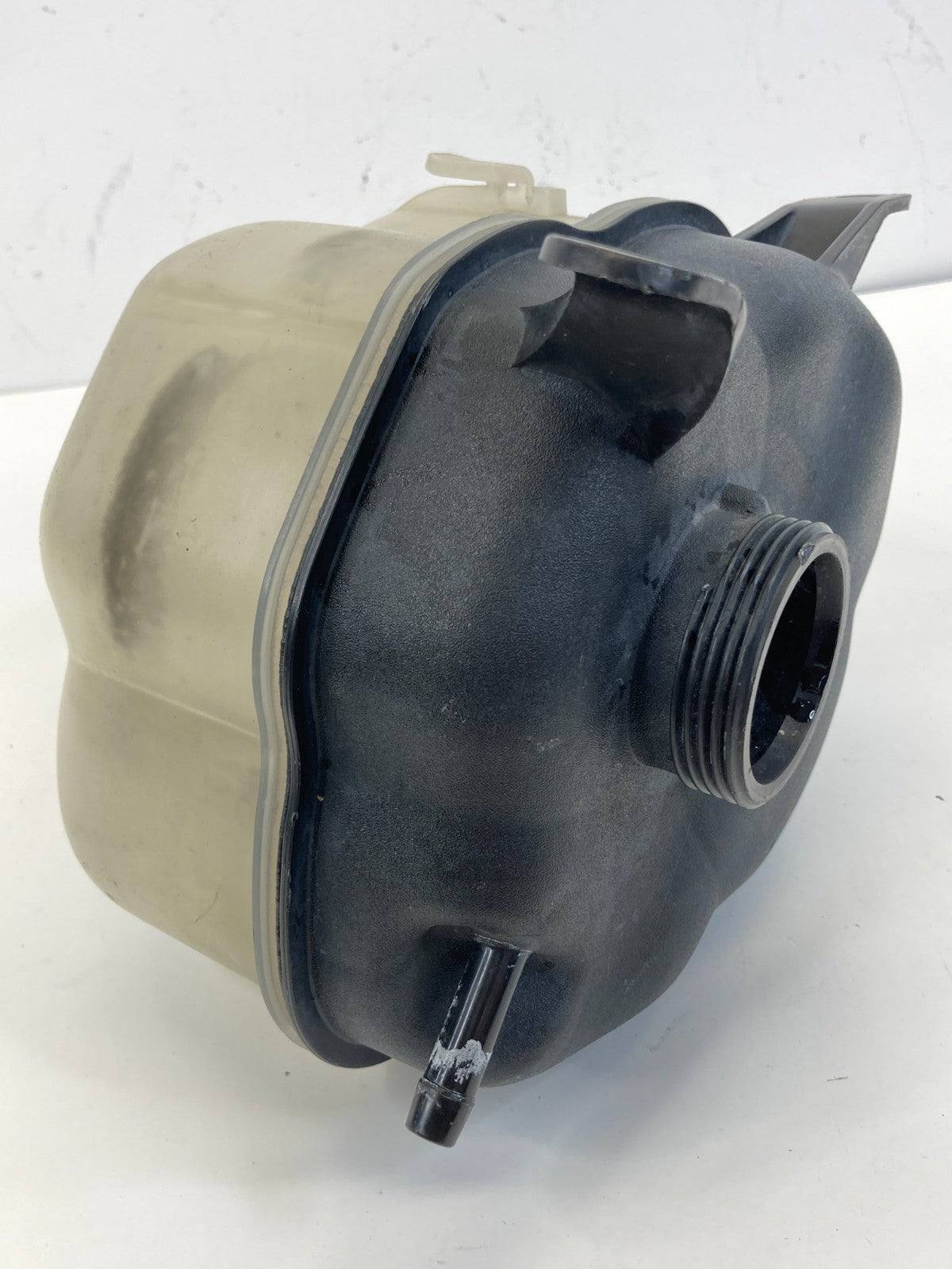 2010-2017 GMC Terrain 3.0L V6 Coolant Reservoir Radiator Expansion Tank Assy OEM