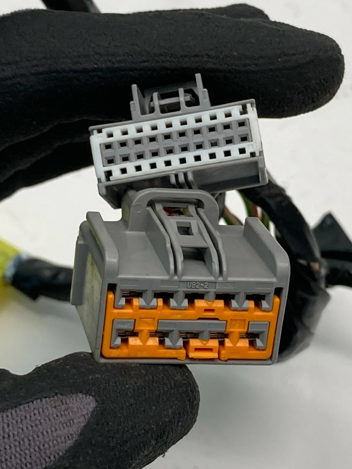 2010 10 DODGE GRAND CARAVAN REAR LEFT SLIDING DOOR WIRING HARNESS 68064515AA OEM