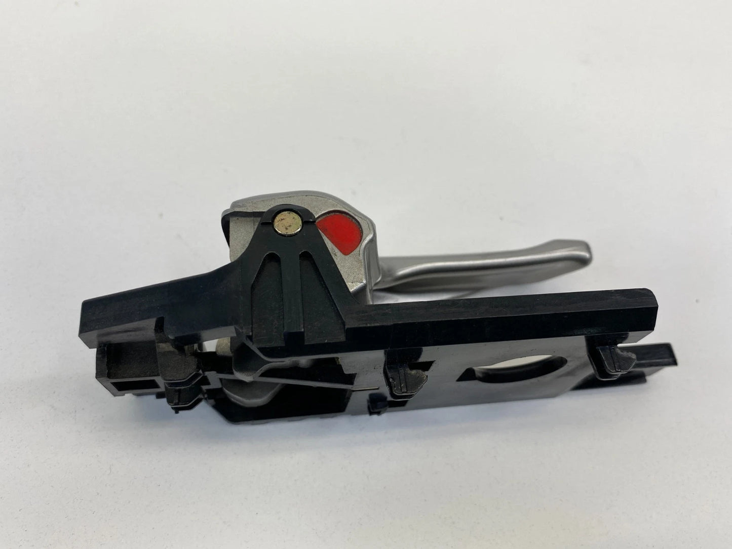 2005-2010 KIA SPORTAGE REAR RIGHT PASSENGER INNER DOOR HANDLE OEM 826131F000