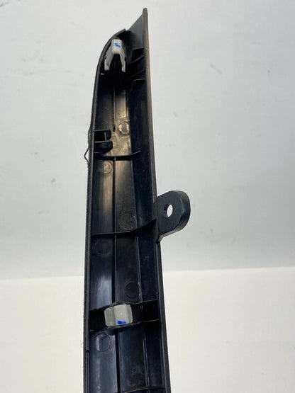 2009 2010 HYUNDAI SONATA RIGHT SIDE DASH LOWER TRIM MOLDING C PAD 84780-3K120