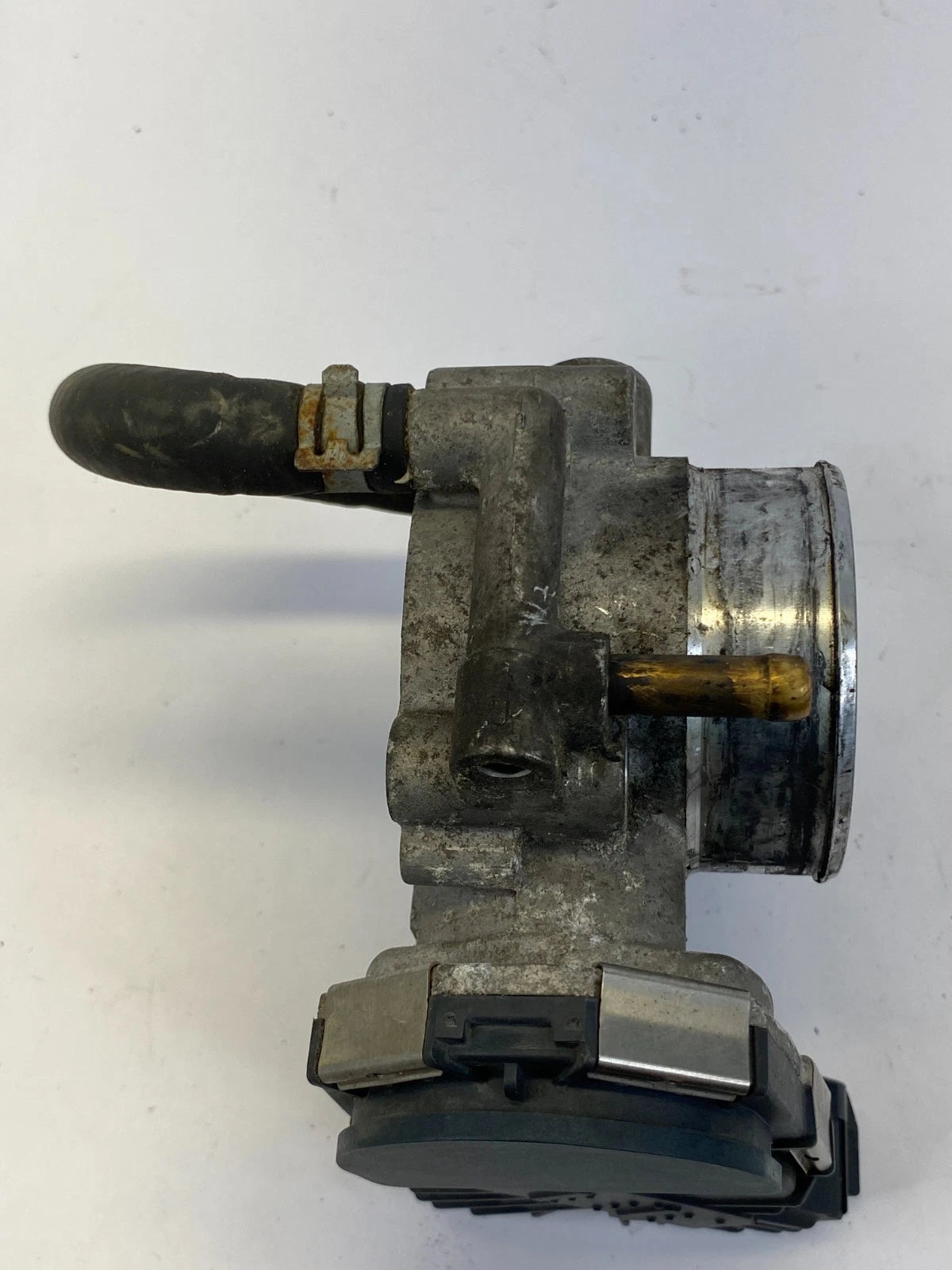 2011-2015 CHEVROLET CRUZE 1.8L L4 THROTTLE BODY VALVE ASSEMBLY 55561495 OEM