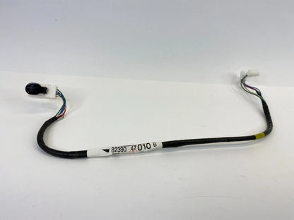 2010 2011 TOYOTA PRIUS CENTER CONSOLE WIRE WIRING HARNESS CABLE 82390-47010 OEM