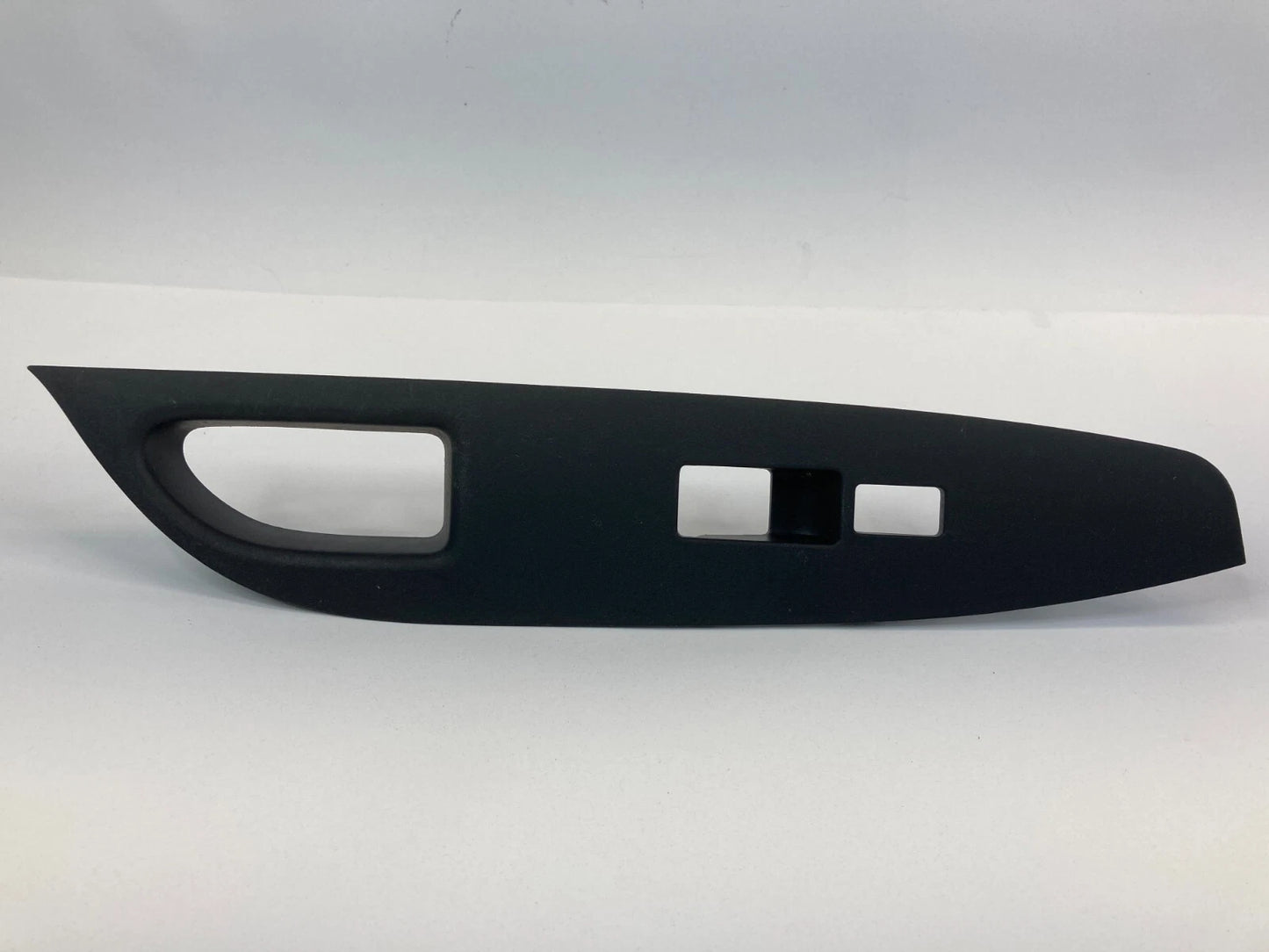 09-13 INFINITI G37 SEDAN FRONT RIGHT SIDE WINDOW SWITCH COVER BEZEL 80960-JU41A