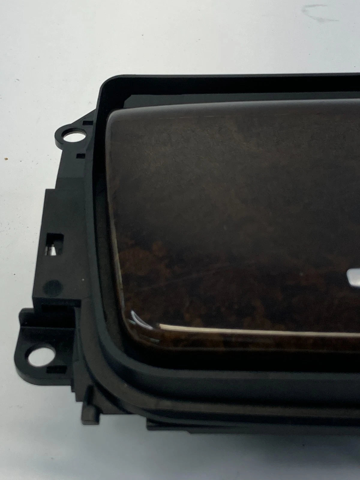 2007 2008 BMW 328XI CENTER CONSOLE STORAGE ASHTRAY COMPARTMENT OEM