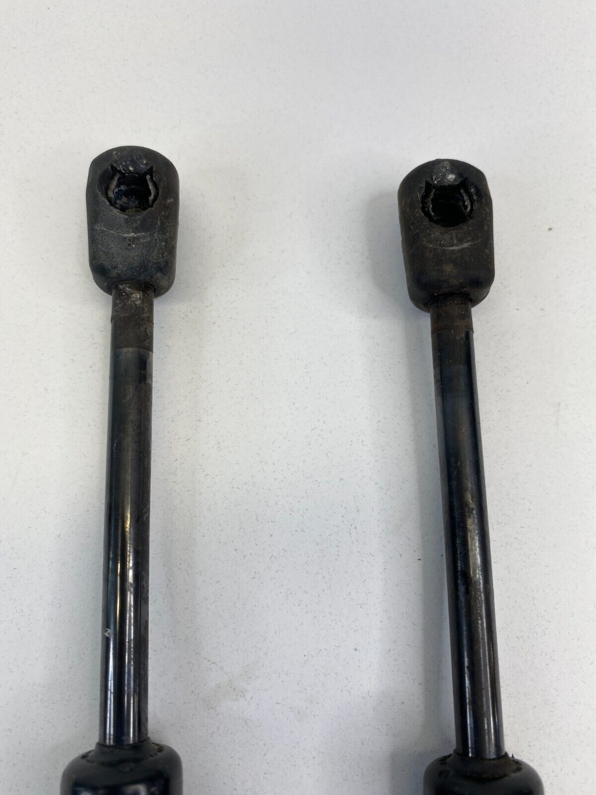 2001-2009 Volvo S60 S 60 Rear Trunk Lift Cylinder Support Strut Pair Set OEM