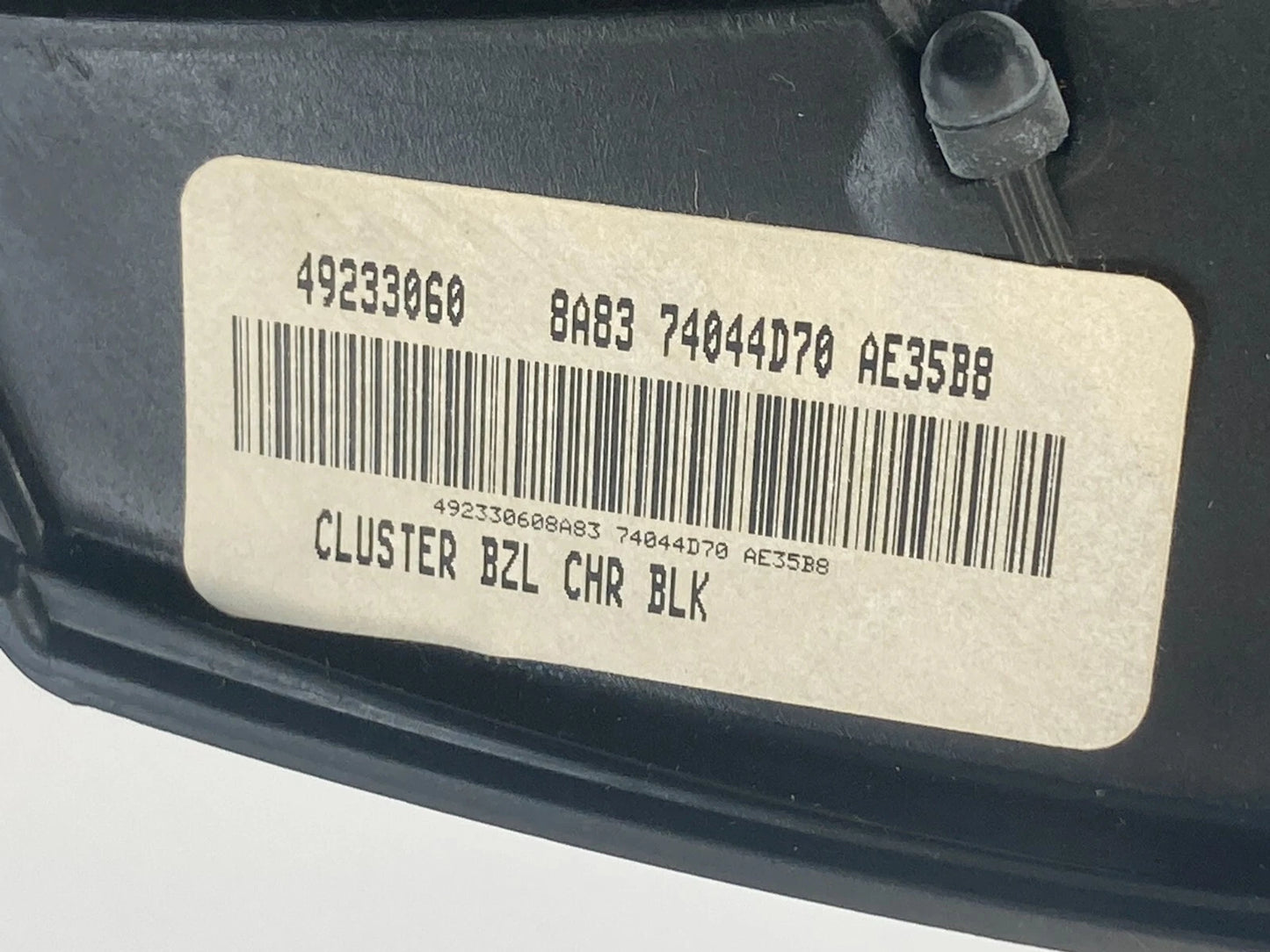 2009-2012 FORD FLEX DASH CLUSTER SPEEDOMETER TRIM BEZEL PANEL 8A83-74044D70-ABW