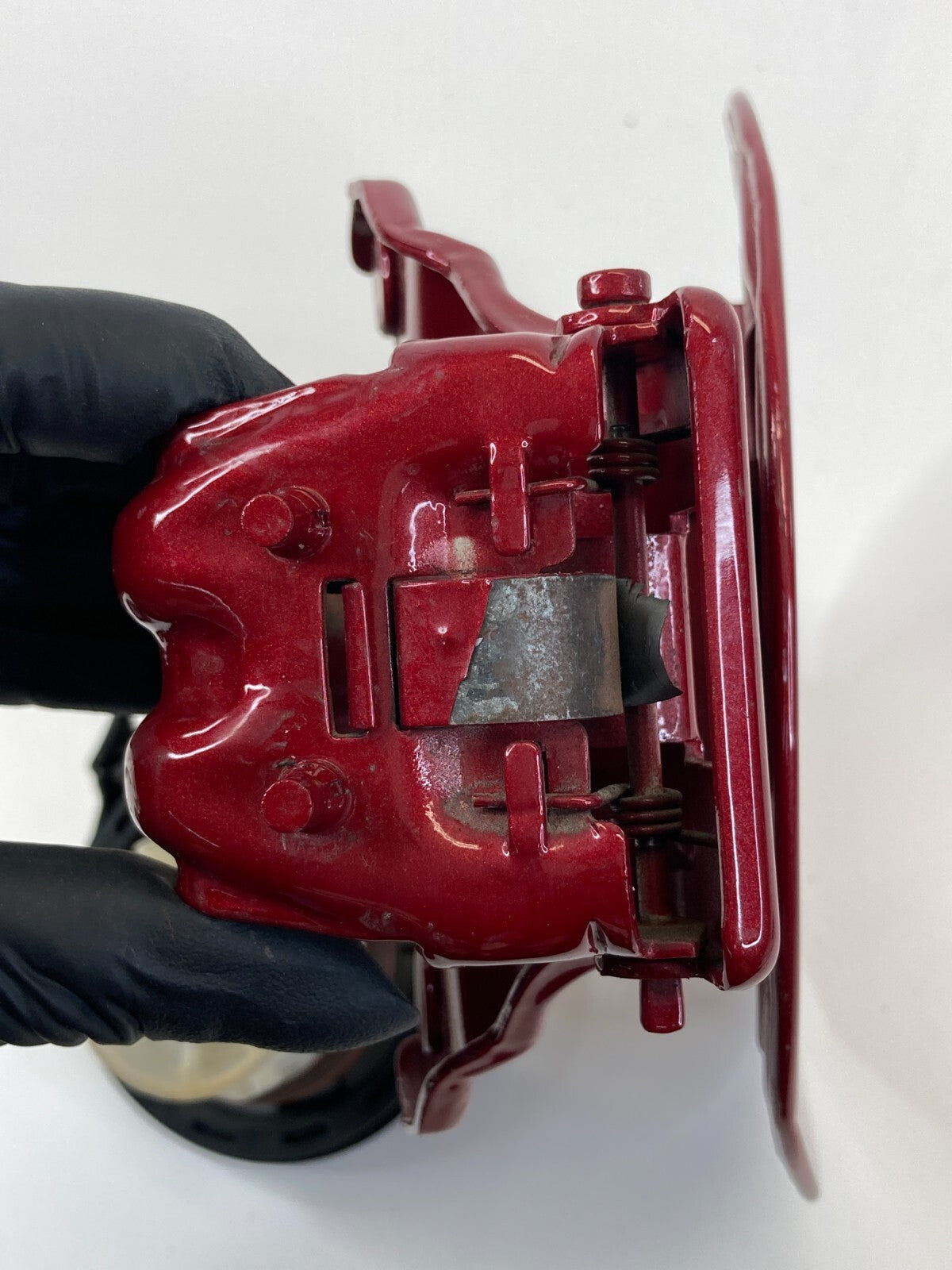 2005 06 07 08 09 2010 Kia Sportage Fuel Filler Tank Gas Door Lid w/ Cap Cover