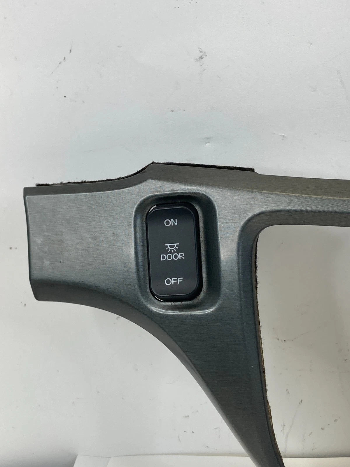 05-10 HONDA ODYSSEY DASH RADIO CLIMATE CONTROL SWITCH W/ TRIM BEZEL 77250SHJA220