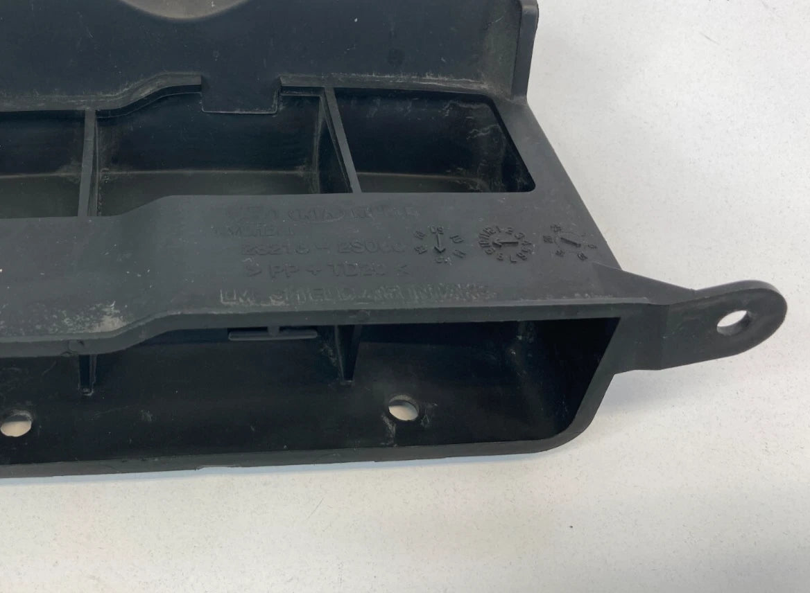 2010-2015 HYUNDAI TUCSON 2.4L AIR INTAKE PIPE DUCT SHIELD COVER OEM 28213-2S000