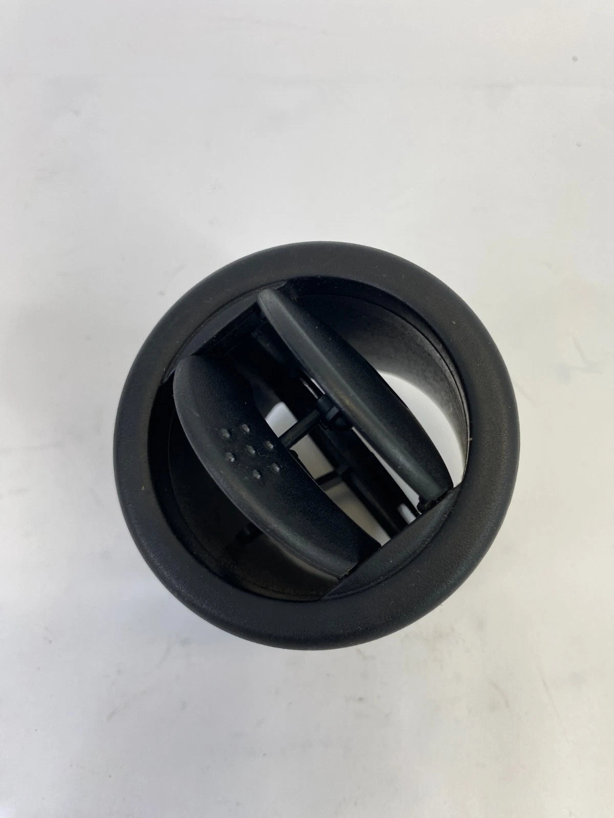 2000-2005 MITSUBISHI ECLIPSE DASH HEATER A/C AIR VENT BLACK OEM