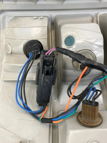 2012-2019 Ford Flex Rear Right Side Tail Light Taillight Lamp CA83-13B504-AB OEM