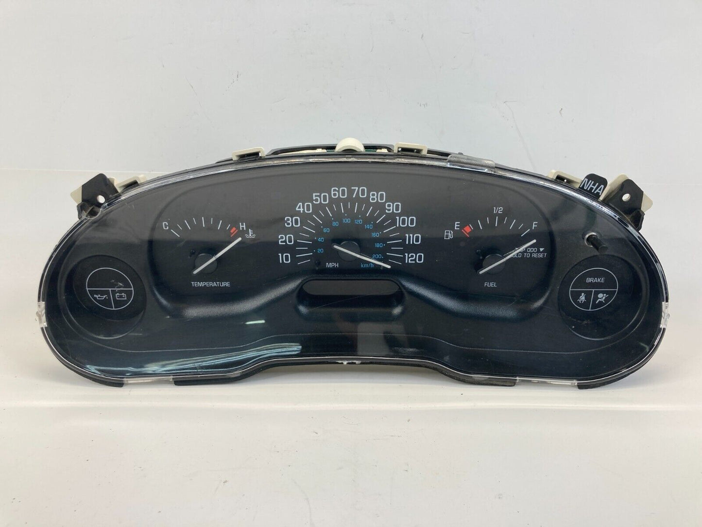 03-05 Buick Century Instrument Cluster Speedometer Gauges 198K Miles 10344787