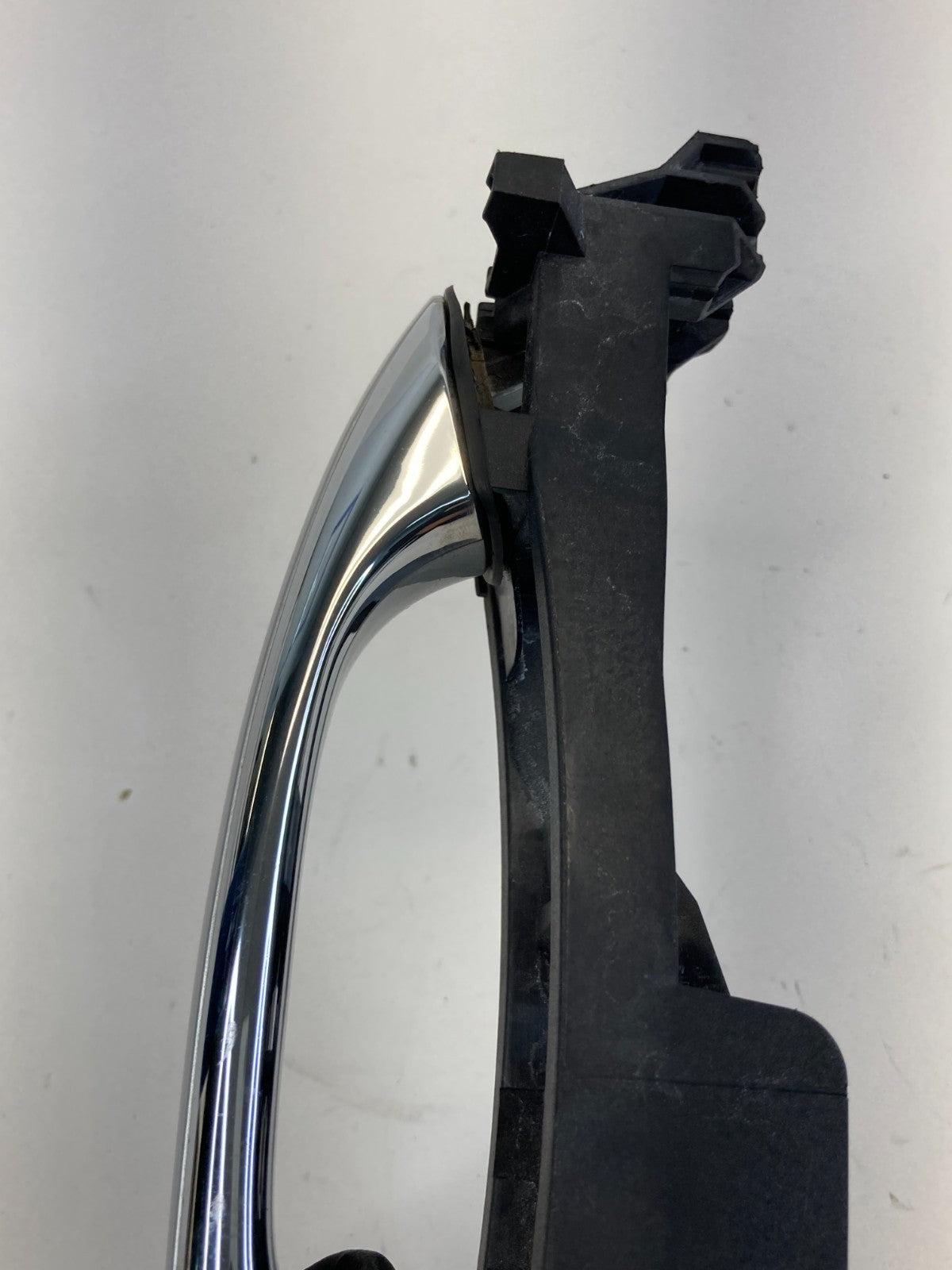 2006 Mercedes-Benz CLS500 Rear Left Back Side Exterior Door Handle OEM