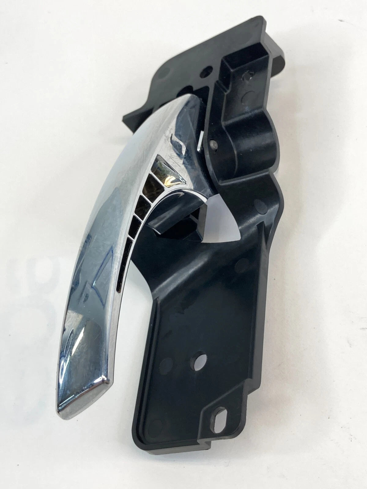 2012-2015 RAM C/V FRONT RIGHT INTERIOR DOOR HANDLE CHROME OEM 68066552AA