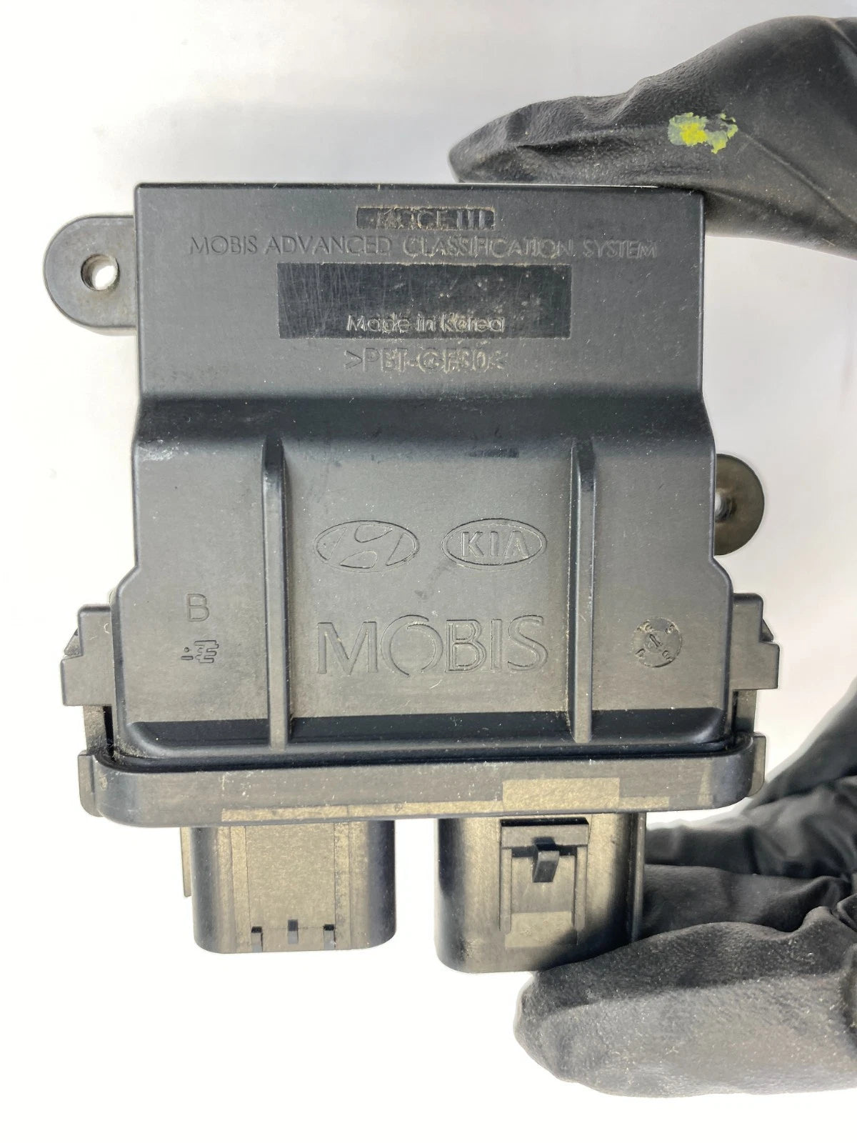 2011-2014 HYUNDAI SONATA PASSENGER SEAT OCCUPANT MODULE SENSOR OEM 88950-3Q500