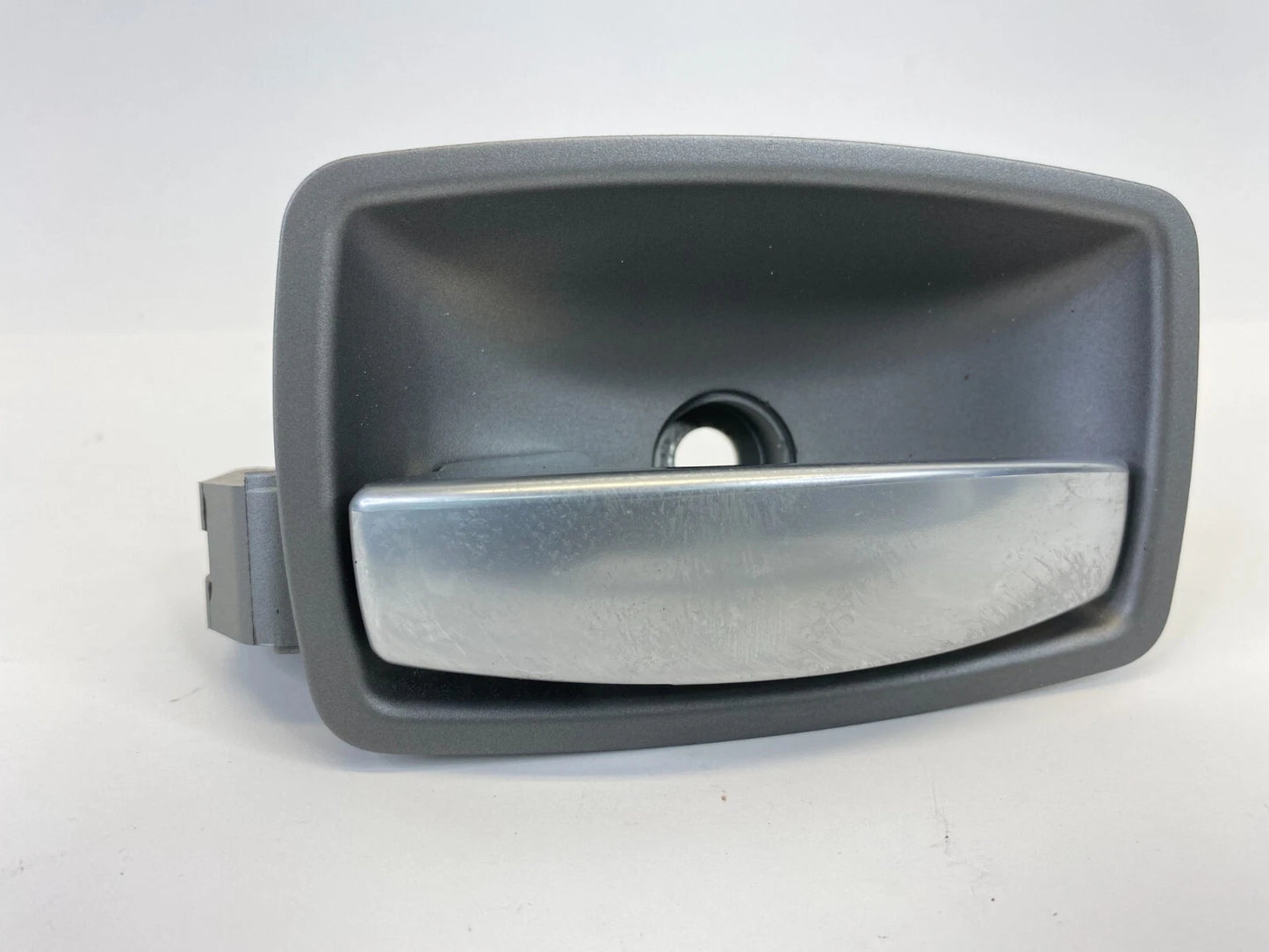 2002-2005 BMW 745I 745LI REAR LEFT DRIVER SIDE INTERIOR DOOR HANDLE 7024303 OEM
