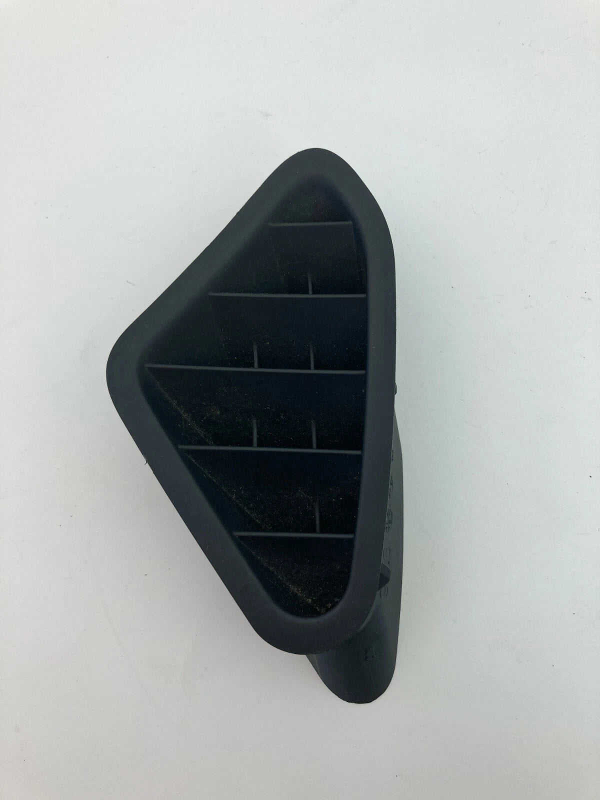 99-03 TOYOTA SOLARA LEFT SIDE AIR VENT DEFROSTER GRILL GRILLE DASH 5596106020