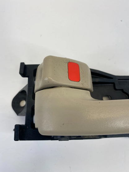 1997-2001 LEXUS ES300 FRONT LEFT SIDE INNER DOOR HANDLE ASSEMBLY 69206-22080