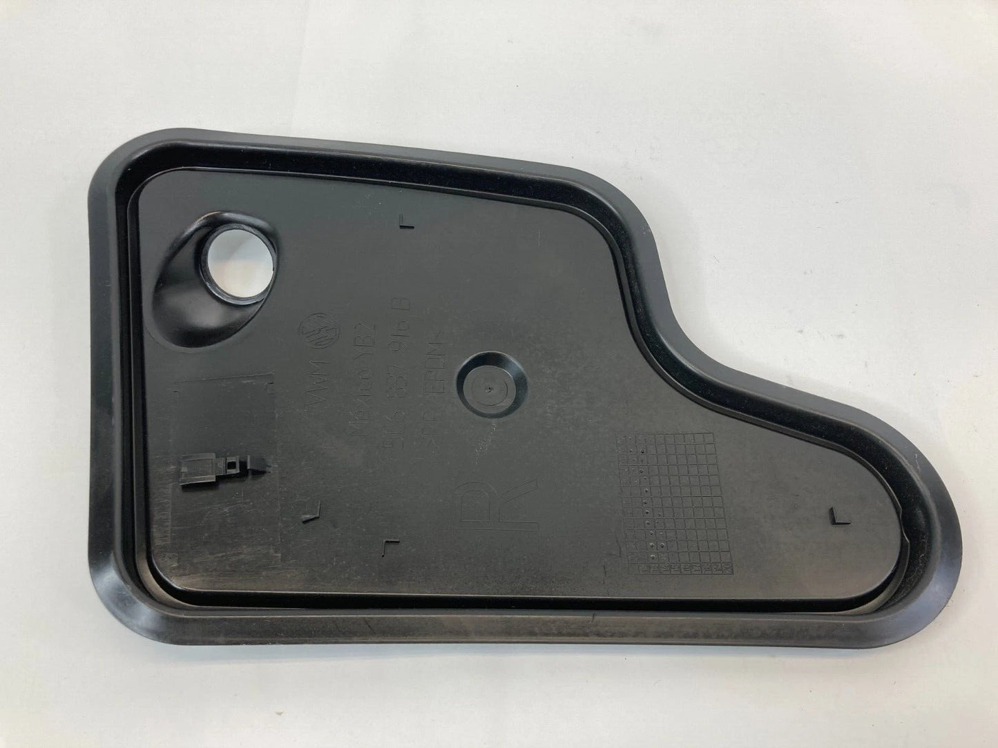 11-18 VOLKSWAGEN JETTA SEDAN FRONT RIGHT DOOR CHECK COVER TRIM 5C6-837-916-B