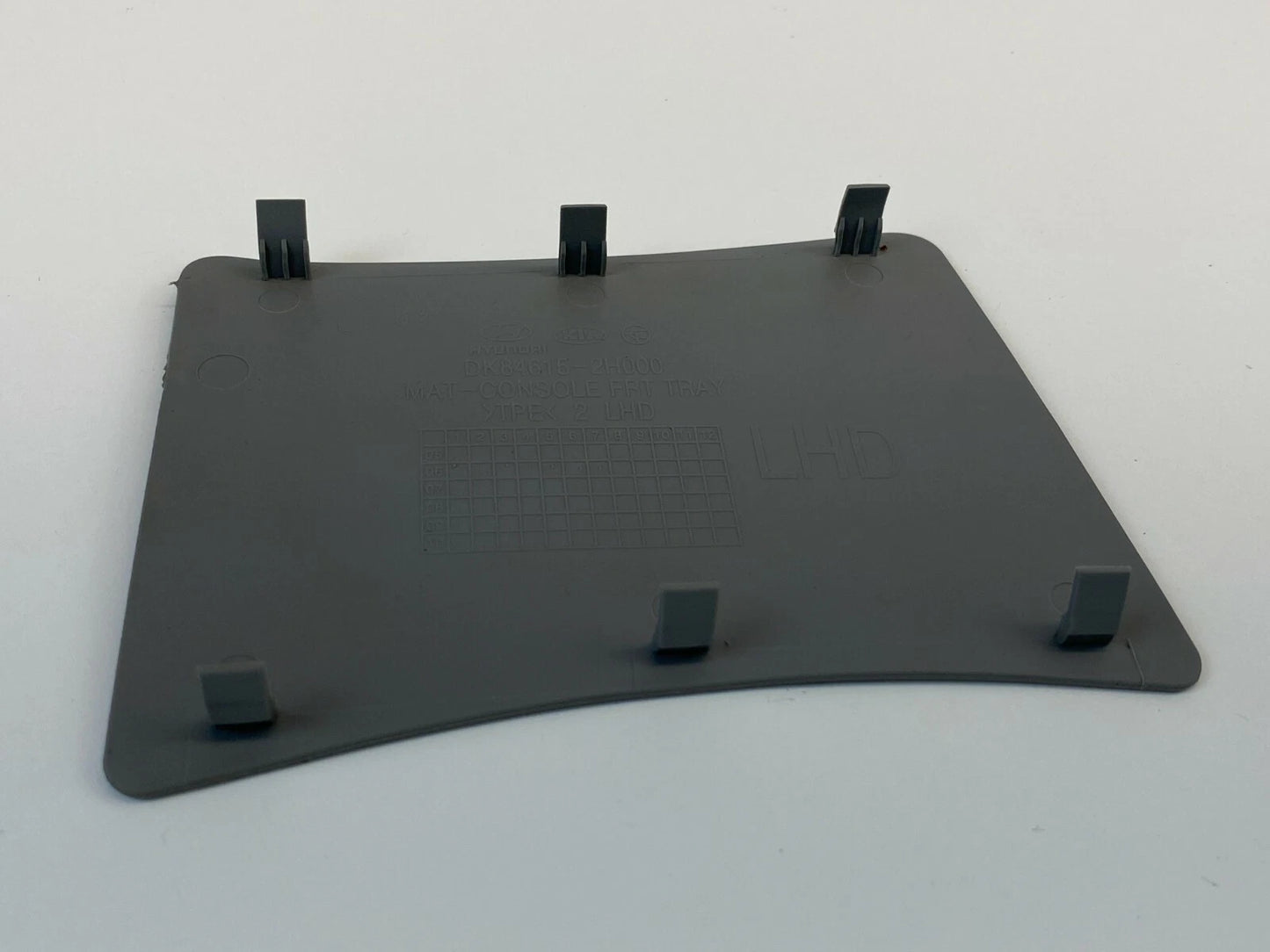 07 08 09 HYUNDAI ELANTRA FRONT CENTER CONSOLE LEFT TRAY MAT INSERT 84615-2H000