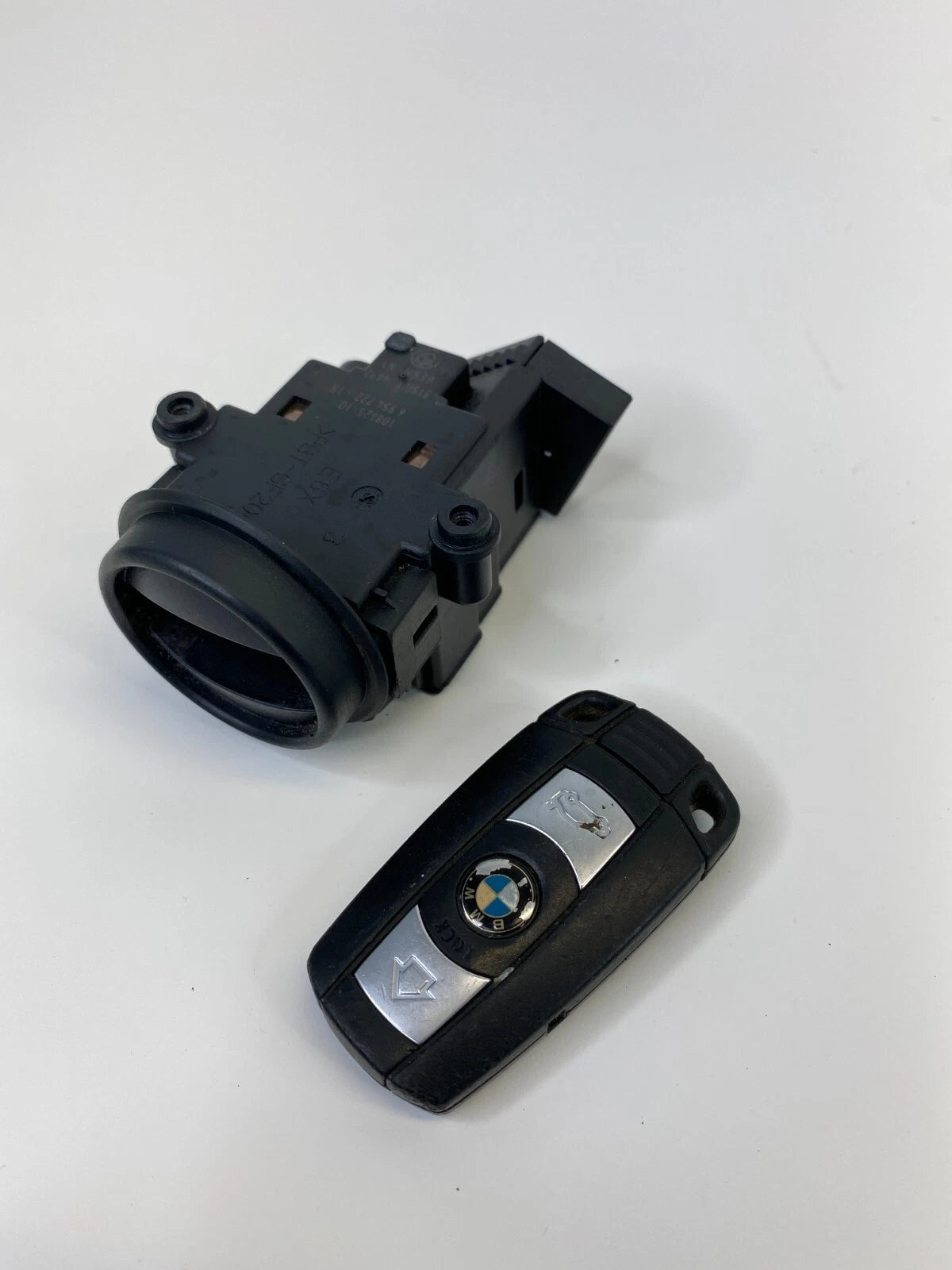 09 10 BMW 535XI IGNITION SWITCH KEY FOB REMOTE READER SLOT MODULE 6954722 OEM