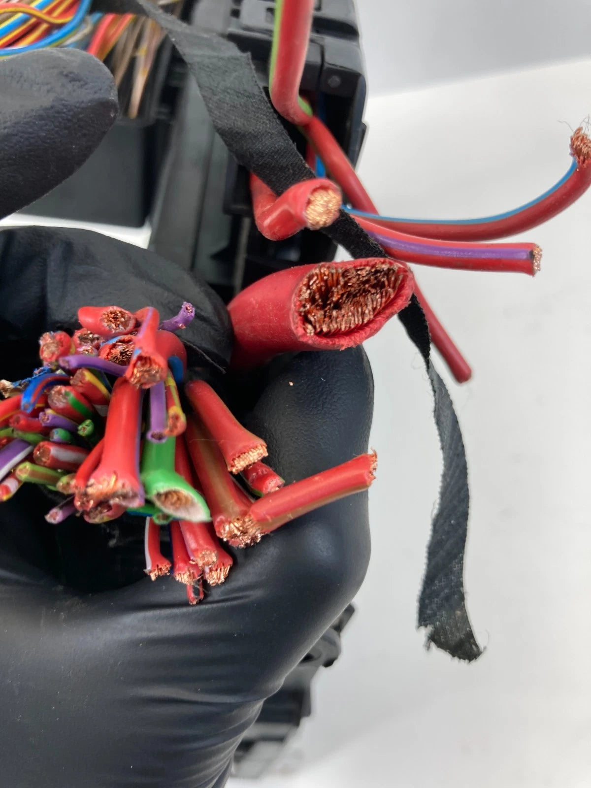 1999 2000 BMW 323i 01-05 325i Interior Fuse Box Glovebox 8-364-542 OEM