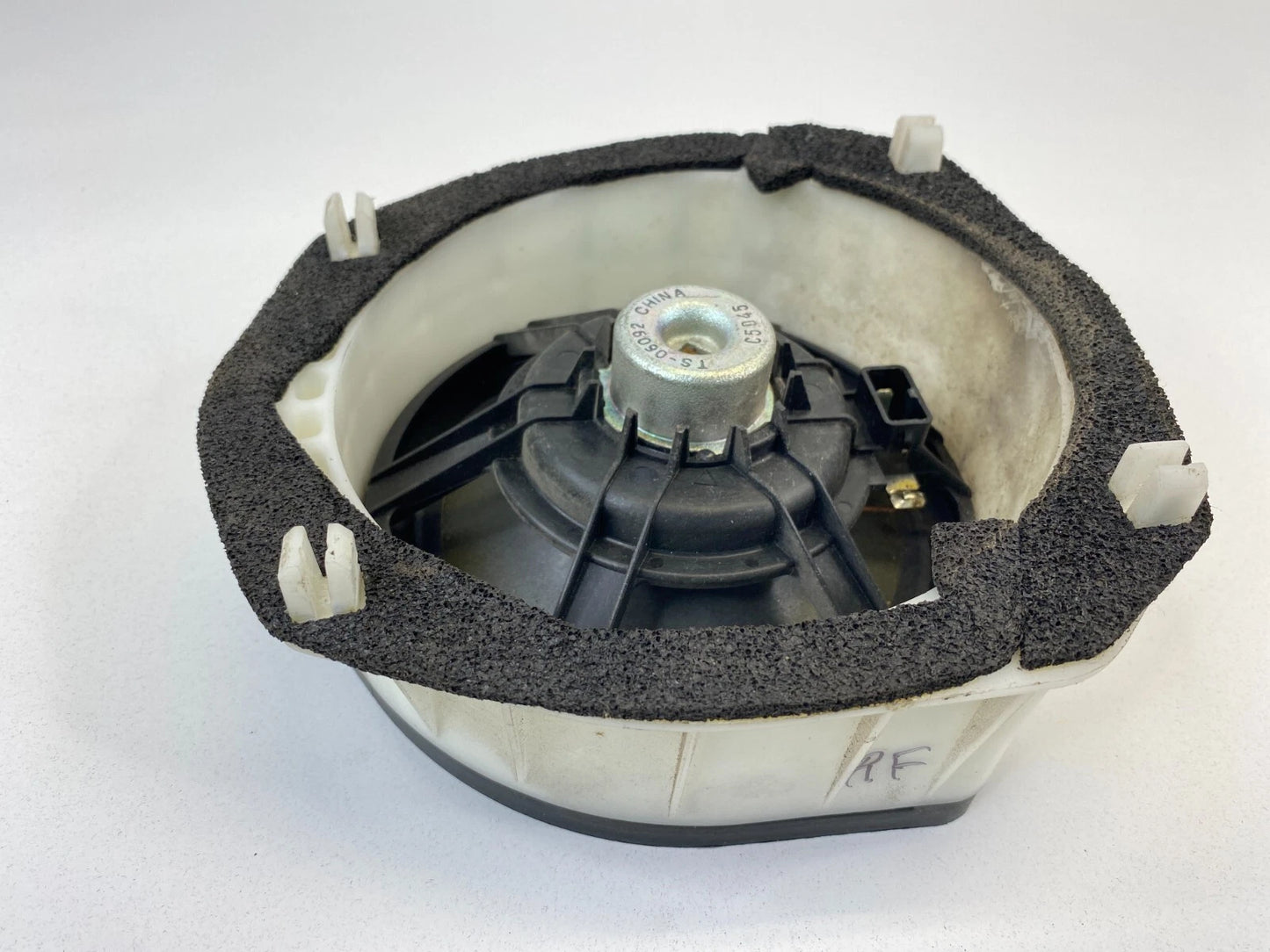 05-10 HONDA ODYSSEY FRONT RIGHT PASSENGER SIDE DOOR SPEAKER TS-06092 OEM