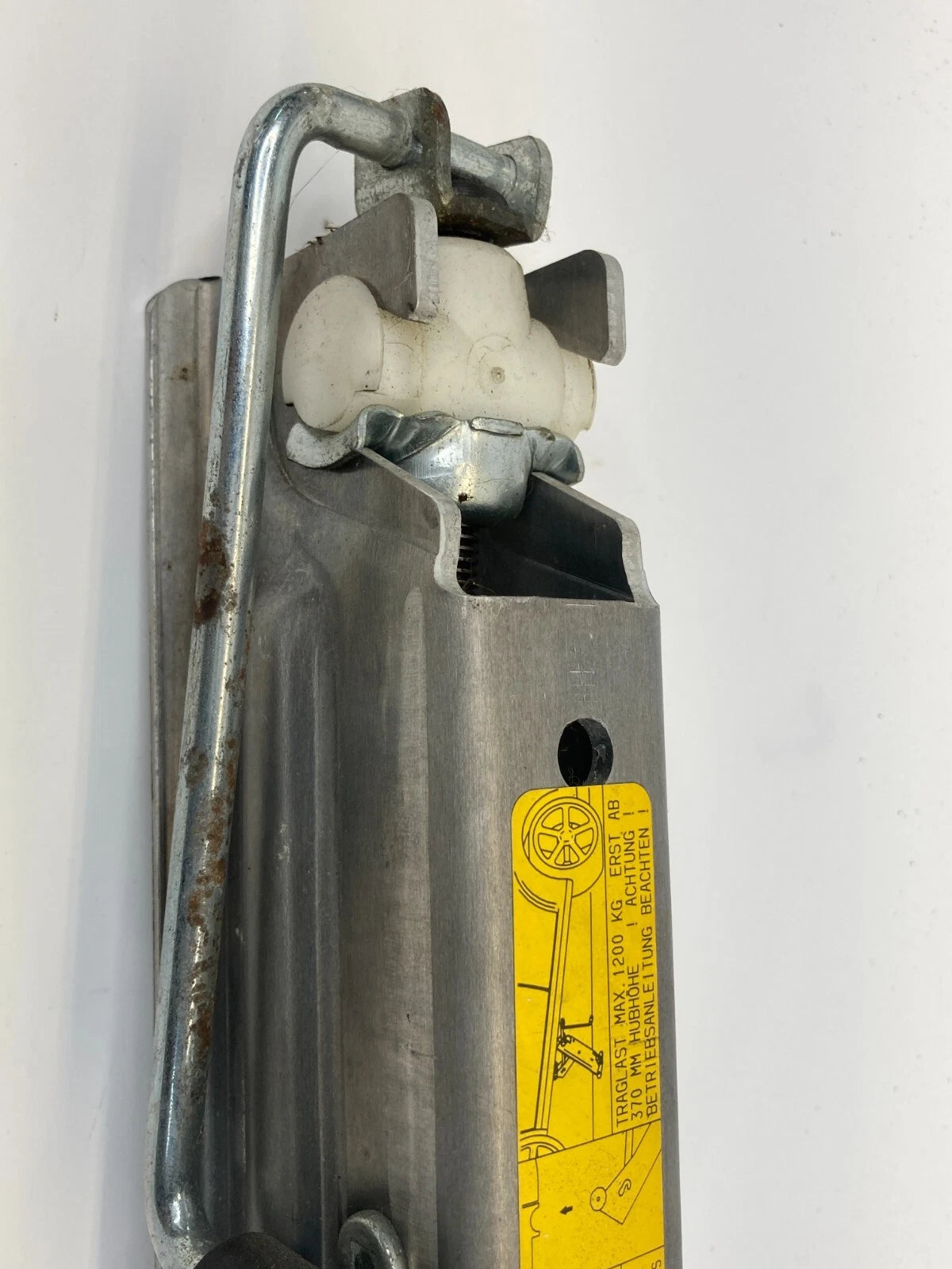 05-11 AUDI A6 QUATTRO EMERGENCY SPARE TIRE JACK KIT TOOL LUG WRENCH 4F0-011-215B