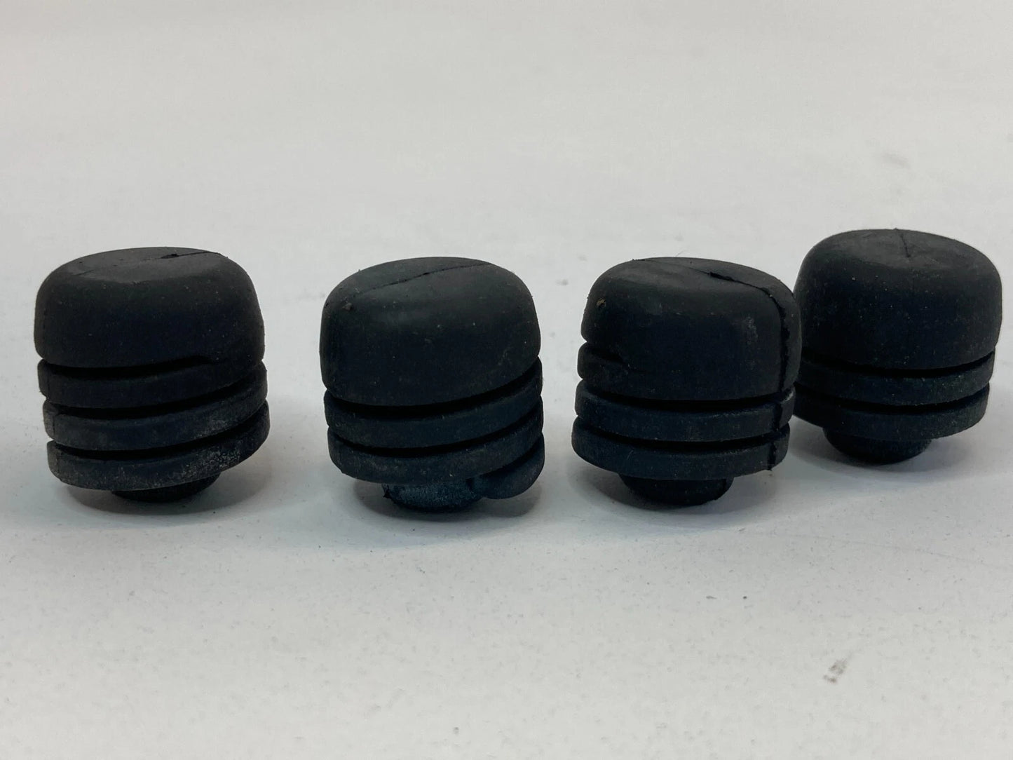2009-2017 VW VOLKSWAGEN TIGUAN HOOD BUMPER ADJUSTMENT RUBBER CUSHION SET OEM