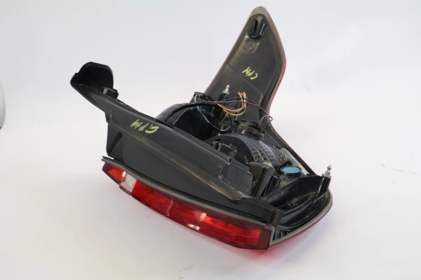 2013-2015 FORD POLICE INTERCEPTOR UTILITY LEFT DRIVER TAIL LIGHT TAILLIGHT OEM