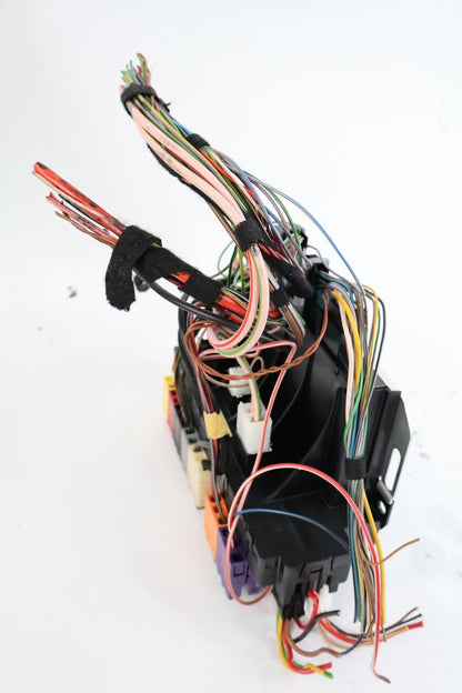 2000-2006 MERCEDES S430 S500 FRONT LEFT SAM FUSE RELAY BLOCK ECU A-029-545-04-32