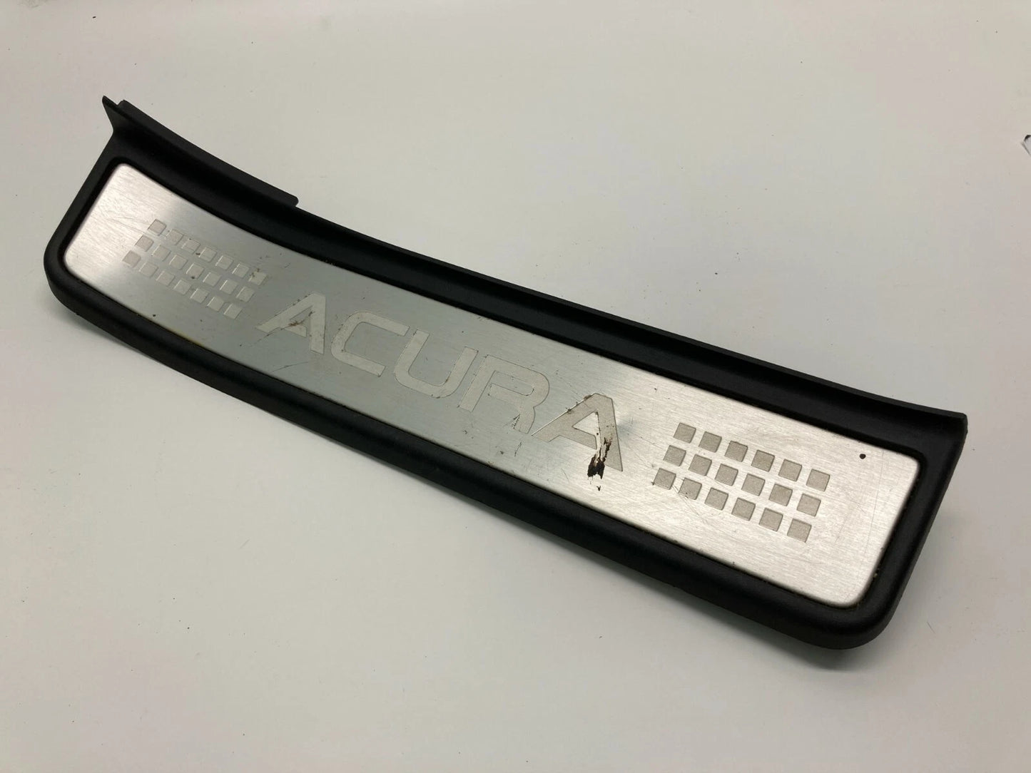 2004-2008 ACURA TL REAR RIGHT DOOR SILL SCUFF TRIM PLATE STEP MOLDING 84212-SEP1