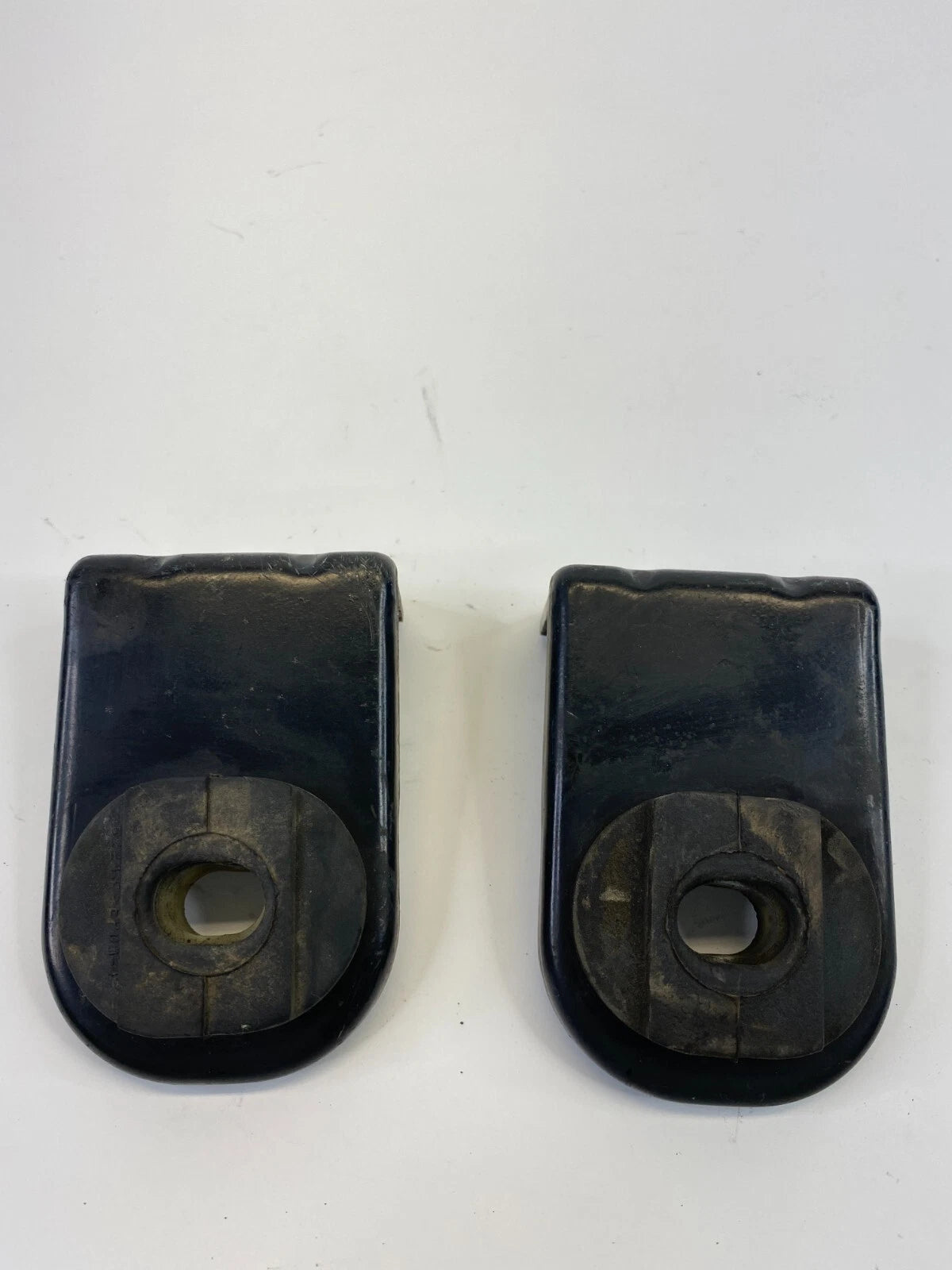 2007-2012 DODGE CALIBER UPPER RADIATOR MOUNT SUPPORT BRACKET PAIR B78AA247C8 OEM